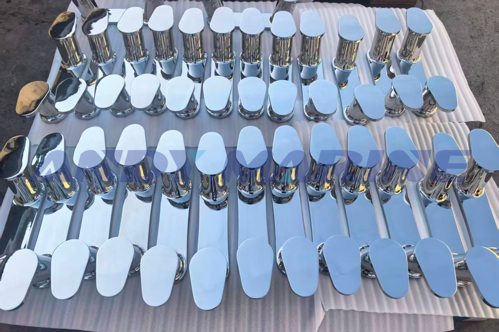 Andy Marine Yüksək Performanslı 316 Paslanmayan Polad Bollard Uğurla Təqdim edir